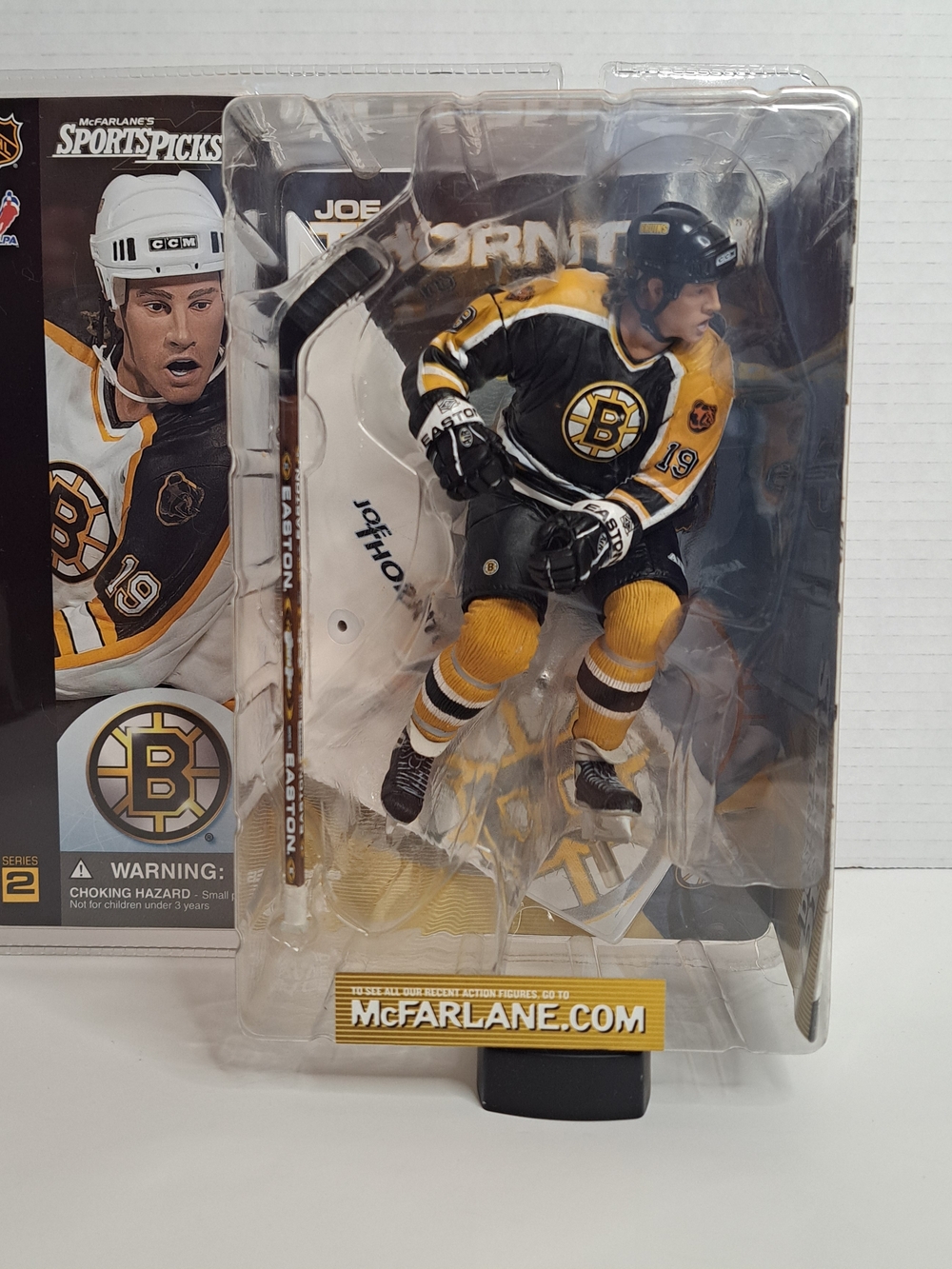NHL Joe Thornton #19 Boston Bruins McFarlane's Sports Picks Series 2 Figure NIB